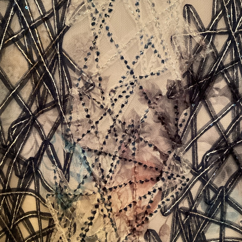 Paris Multicolor Abstract Print Top - Picture 3 of 4